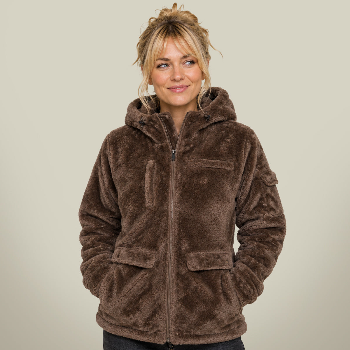WOOLLY GRIZZLY BROWN